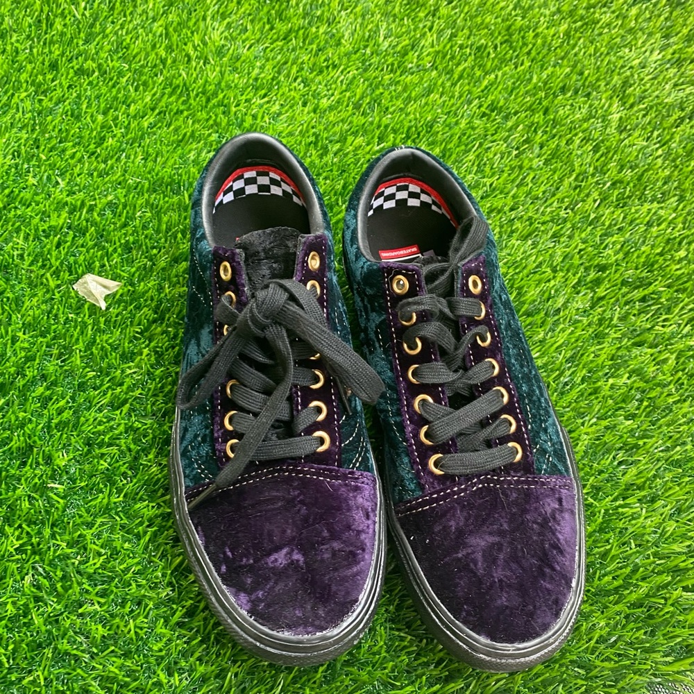 Brand New Velvet Mardi Gras Vans, Womens 9, Men’s 7.5